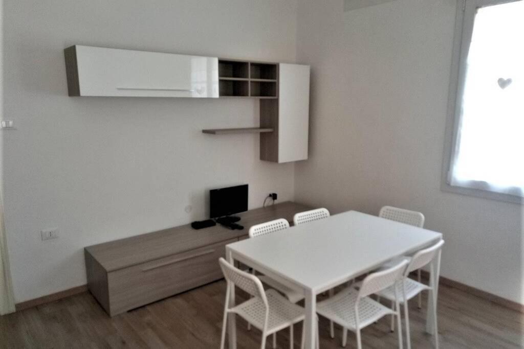 Appartement Caro Ingresso Indipendente 20Mt Tram Venezia Wifi à Mestre Extérieur photo