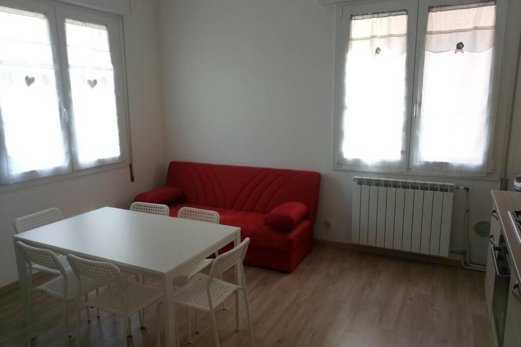 Appartement Caro Ingresso Indipendente 20Mt Tram Venezia Wifi à Mestre Extérieur photo